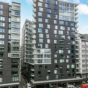  Apartment Pinnacles On Victoria St